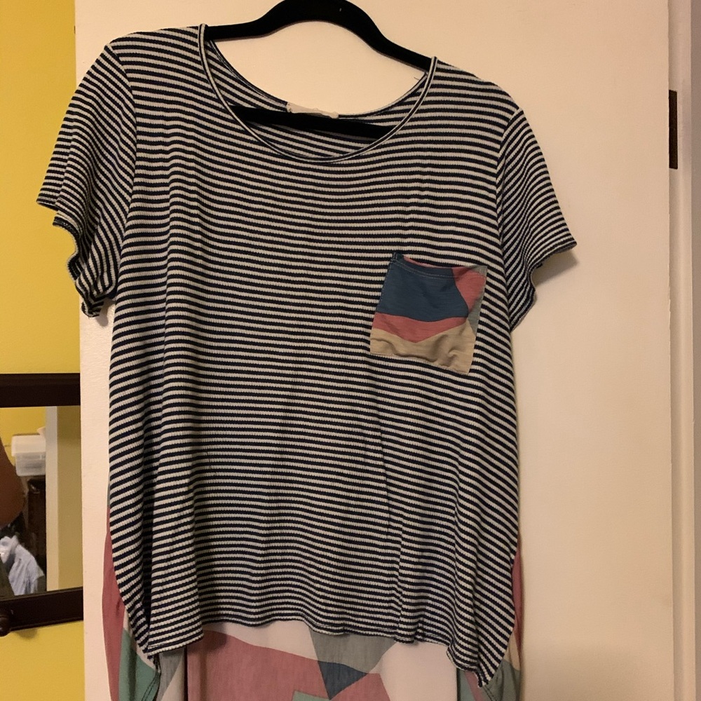 Entro Brand striped/print high low top.